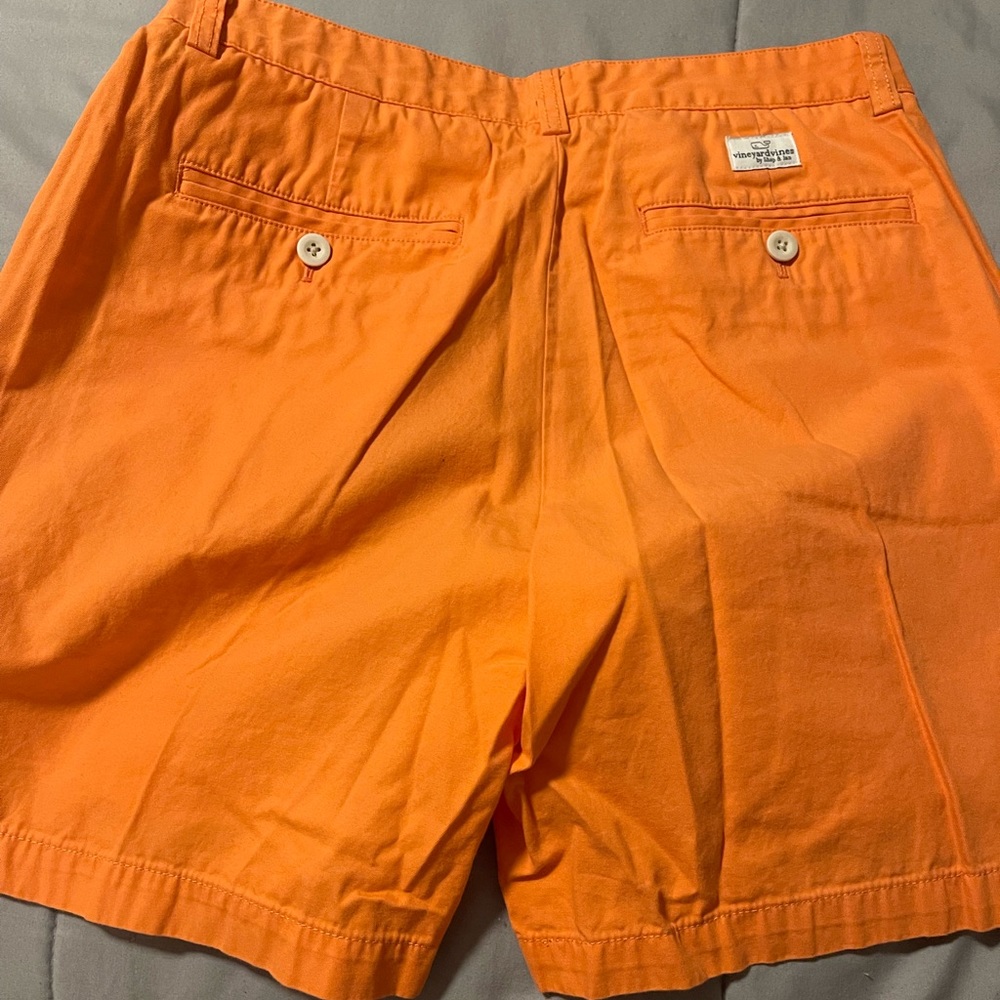 Mens Vineyard Vines Club Shorts size 30 7 inch Orange